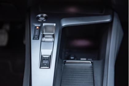 Peugeot 308 1.5BlueHDi EAT8 130Ps